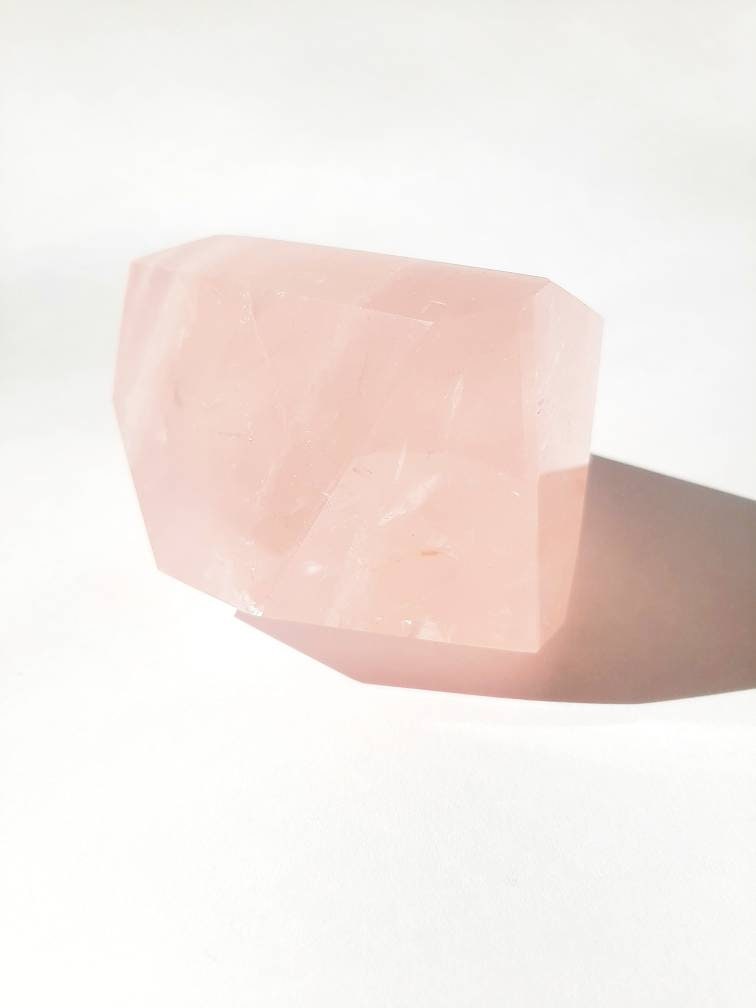 Rose quartz freeform