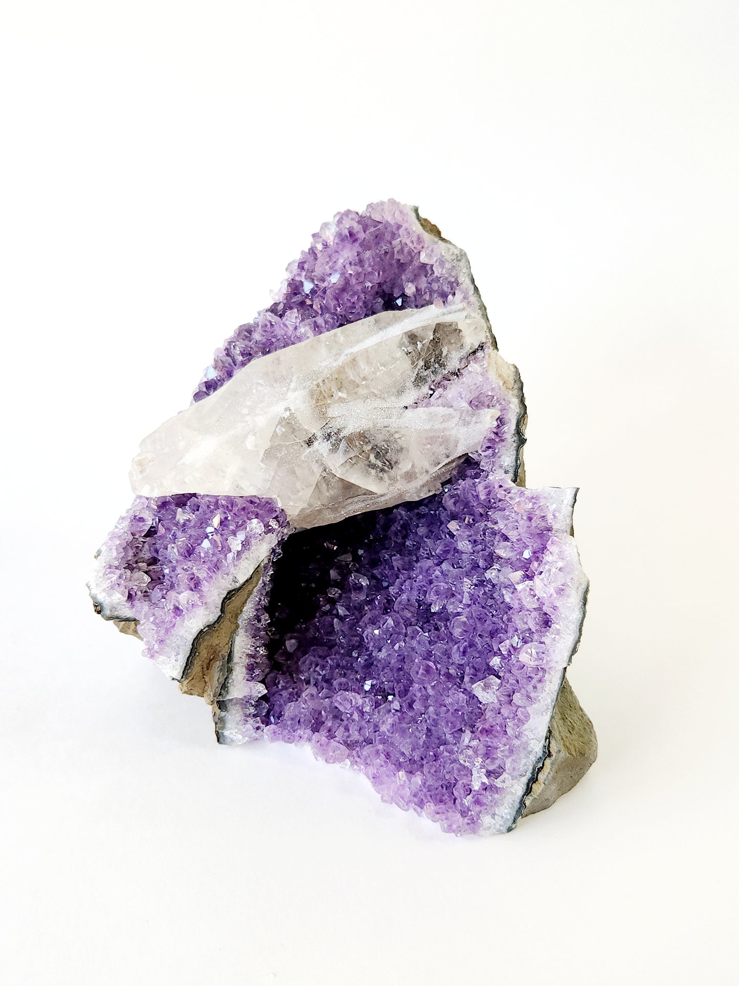 Amethyst and calcite sugar crystal cut base