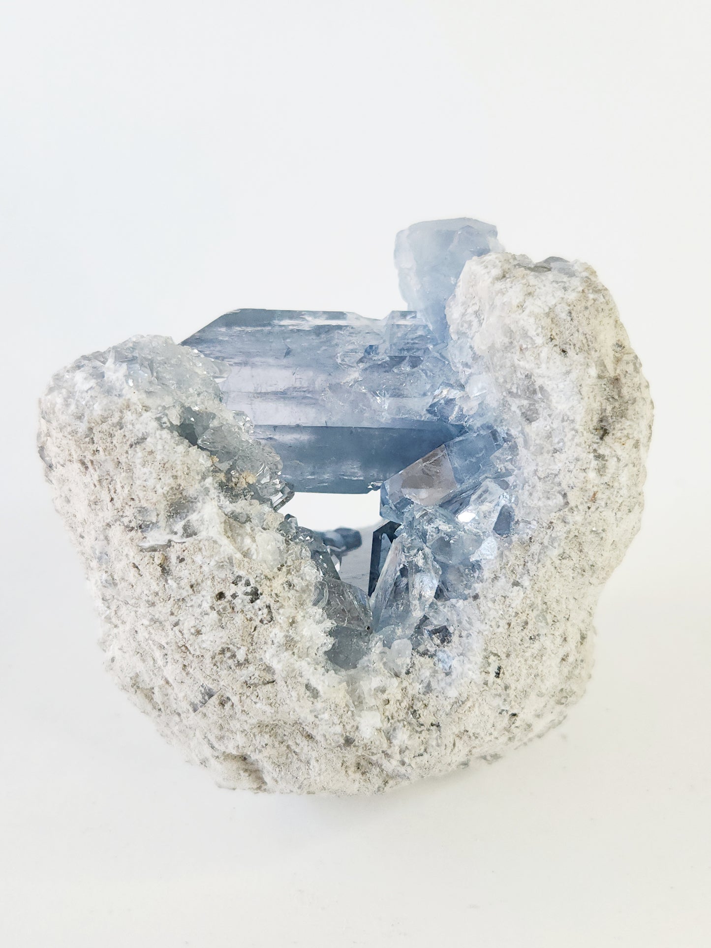 Stunning museum quality celestite formation