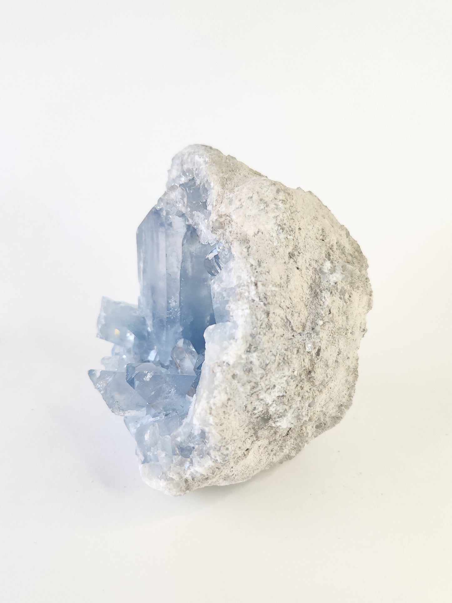 Stunning museum quality celestite formation